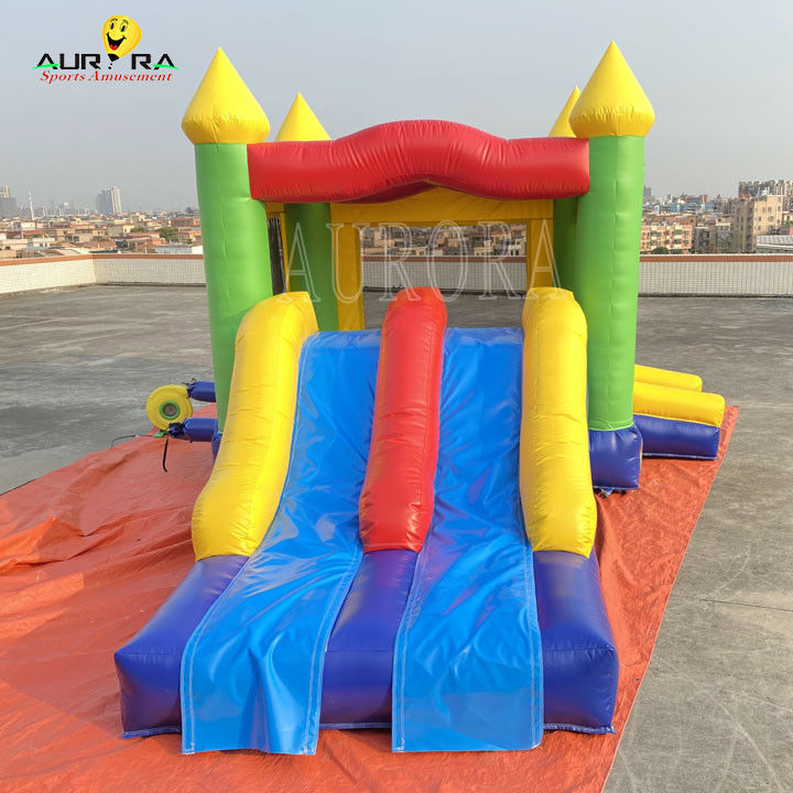 Χρωματιστό Jumping Castle Combo Παιδιά φουσκωτό αναπηρικό σπίτι με διαδρόμιο