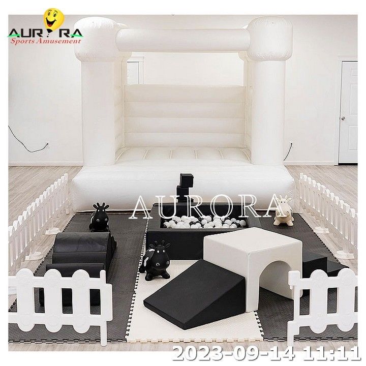 Λευκό και Μπλε Προσαρμοσμένο Soft Play Πιο δημοφιλές Indoor Kids Soft Play Center