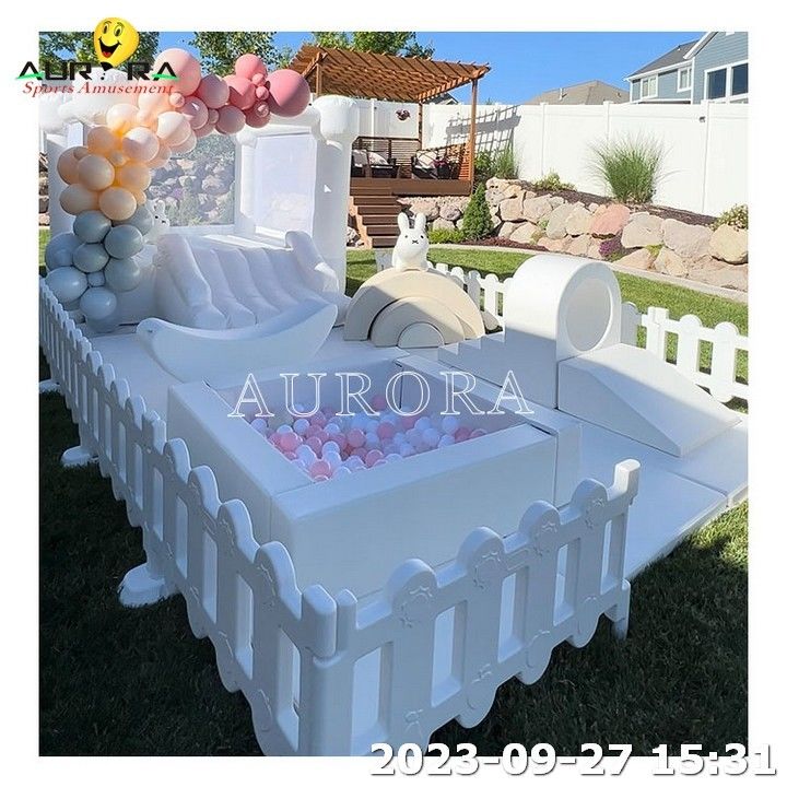 Φθηνό Custom Indoor White Soft Play Εξοπλισμός Soft Play με φουσκωτό αναπηρικό σπίτι