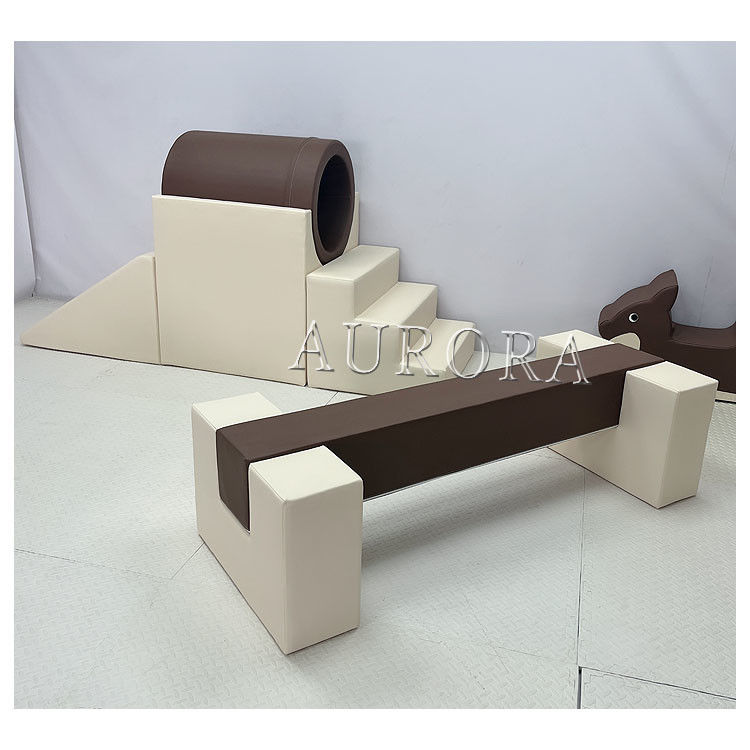 Εργοστάσιο Soft Play Πλατόπεδο Καφέ Μπεζ εξοπλισμός Indoor Soft Play Round Ball Pit